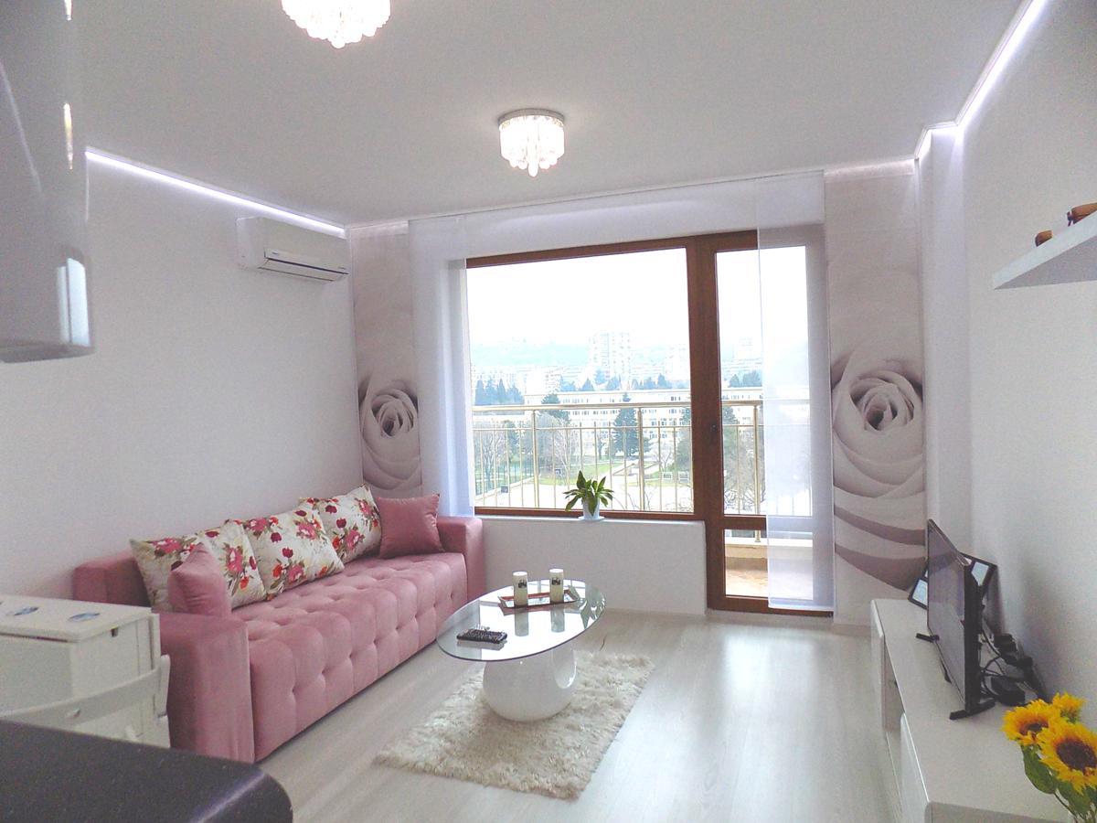 Apartment Silvi Varna Bagian luar foto